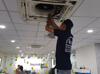 Vệ sinh máy lạnh tại quận 2